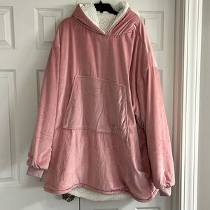 Original Comfy Pink Wearable Blanket